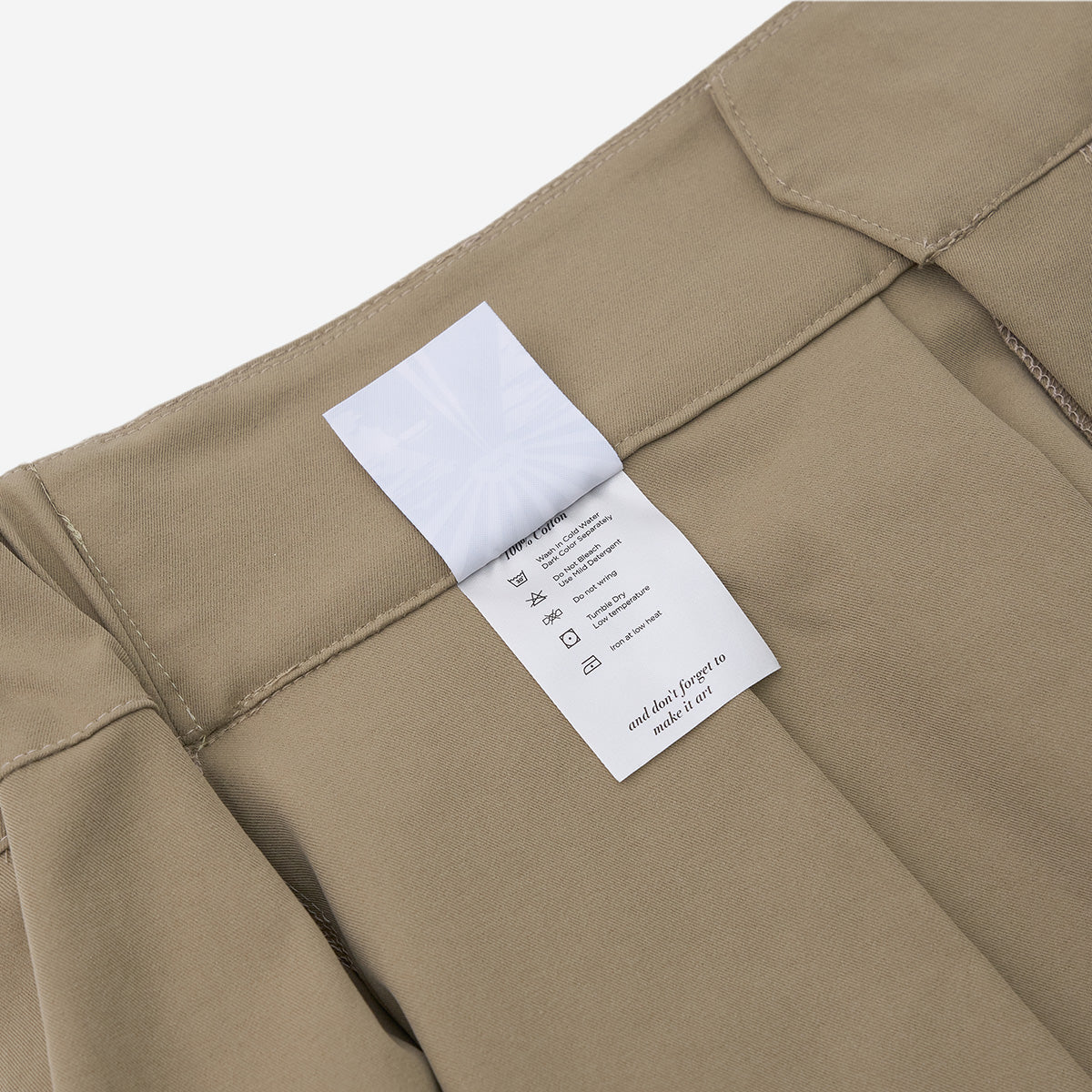 CLASSIC KHAKI DOUBLE PLEATED SHORTS