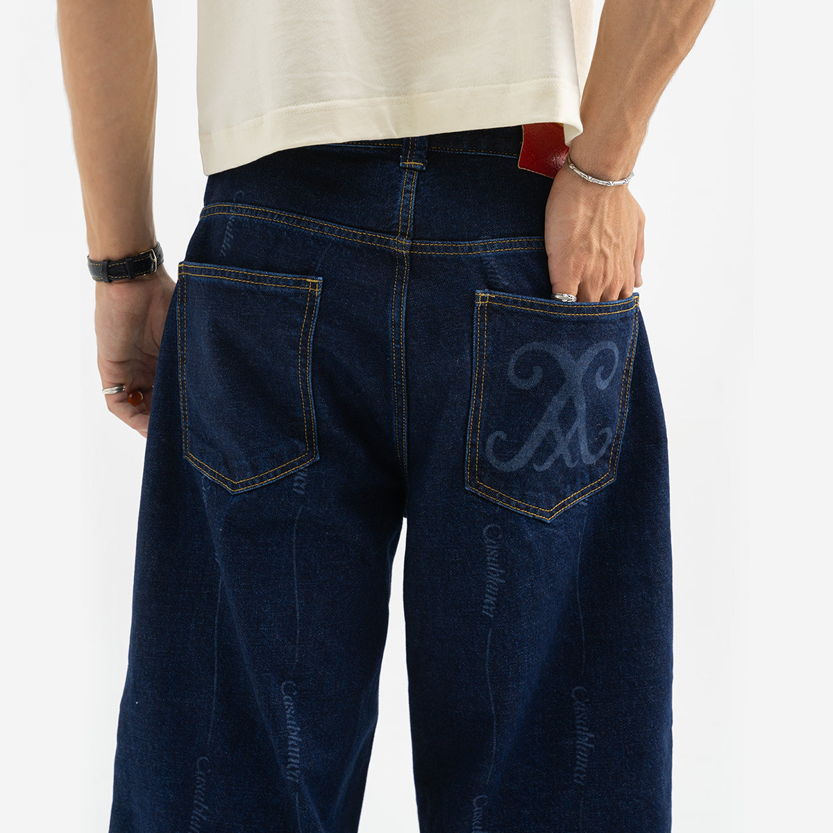 REGEN FADED LOGO JEANS